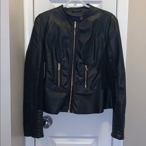 Suzy Shier faux leather jacket - Size L